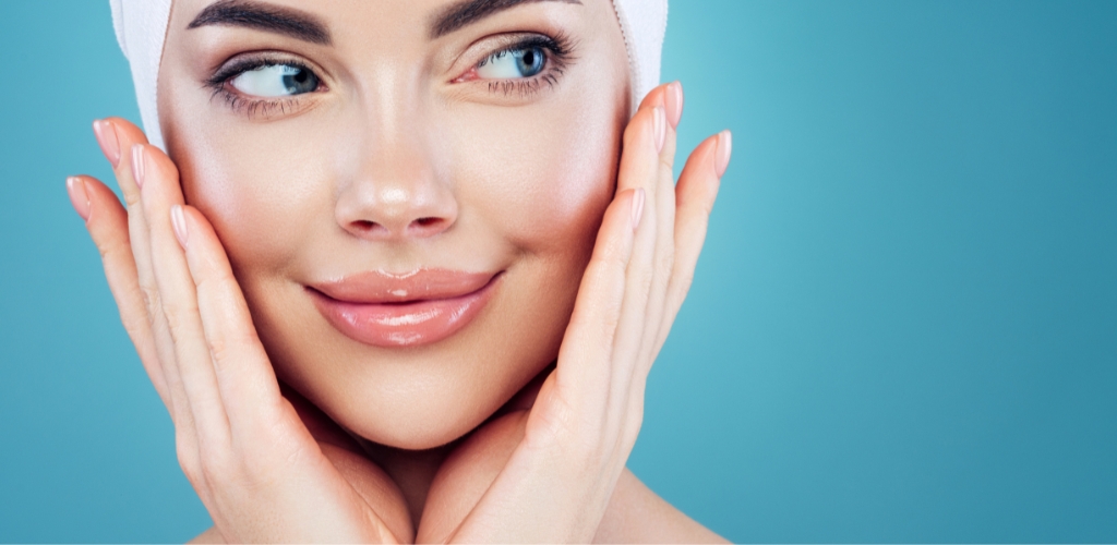 La Esencia del Cuidado de la Piel / The Essence of Skincare