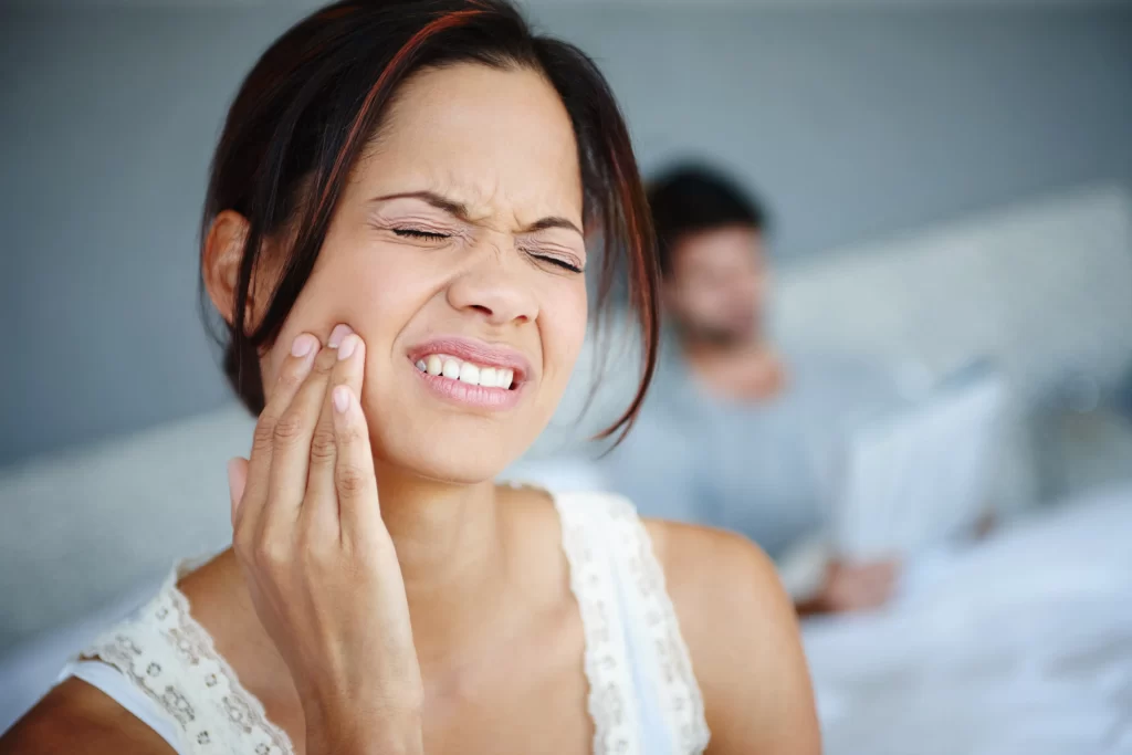 Botox for Bruxism: Relieve Pain and Slim Your Face / Botox para Bruxismo: Alivia el dolor y estiliza tu rostro
